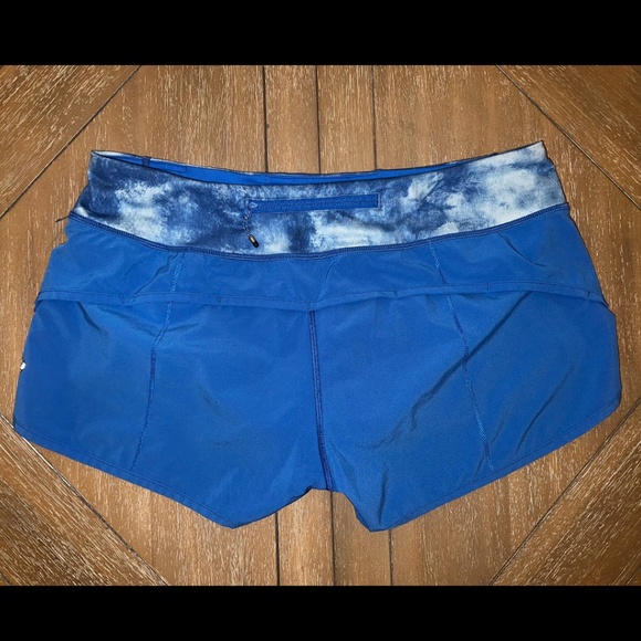 Lululemon Speed Up Low-Rise Lined Short 2.5" - Picture 2 of 3